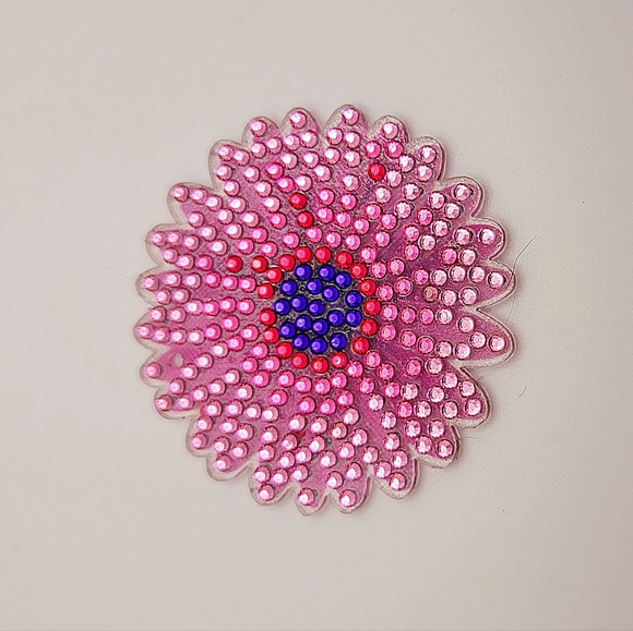 Beautiful Pink Flower Magnet - Picture 2 of 3
